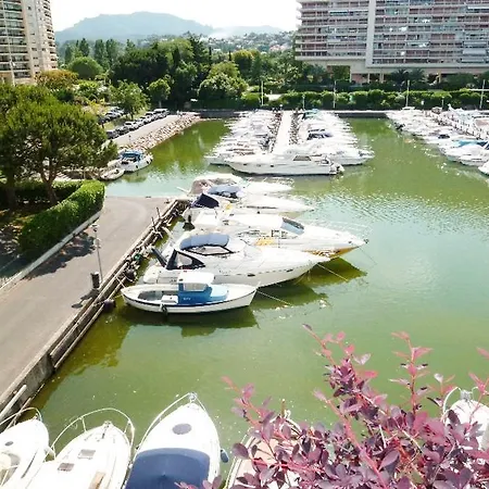 Apartamento Ile De Cannes Marina Ii *