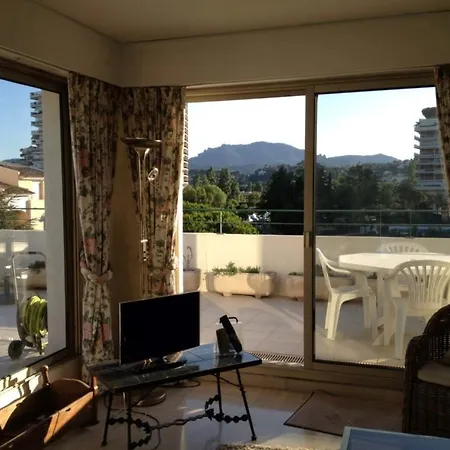 Appartement Ile De Cannes Marina Ii